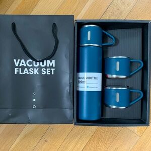 NEW vacuum flask set 500 ml